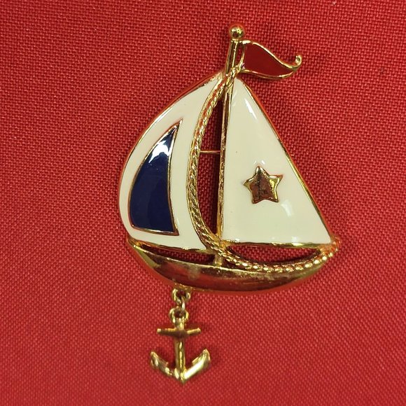 VTG Avon Sailboat Ship Boat Nautical Brooch Pin Enamel Red Blue Gold Tone - Picture 12 of 13
